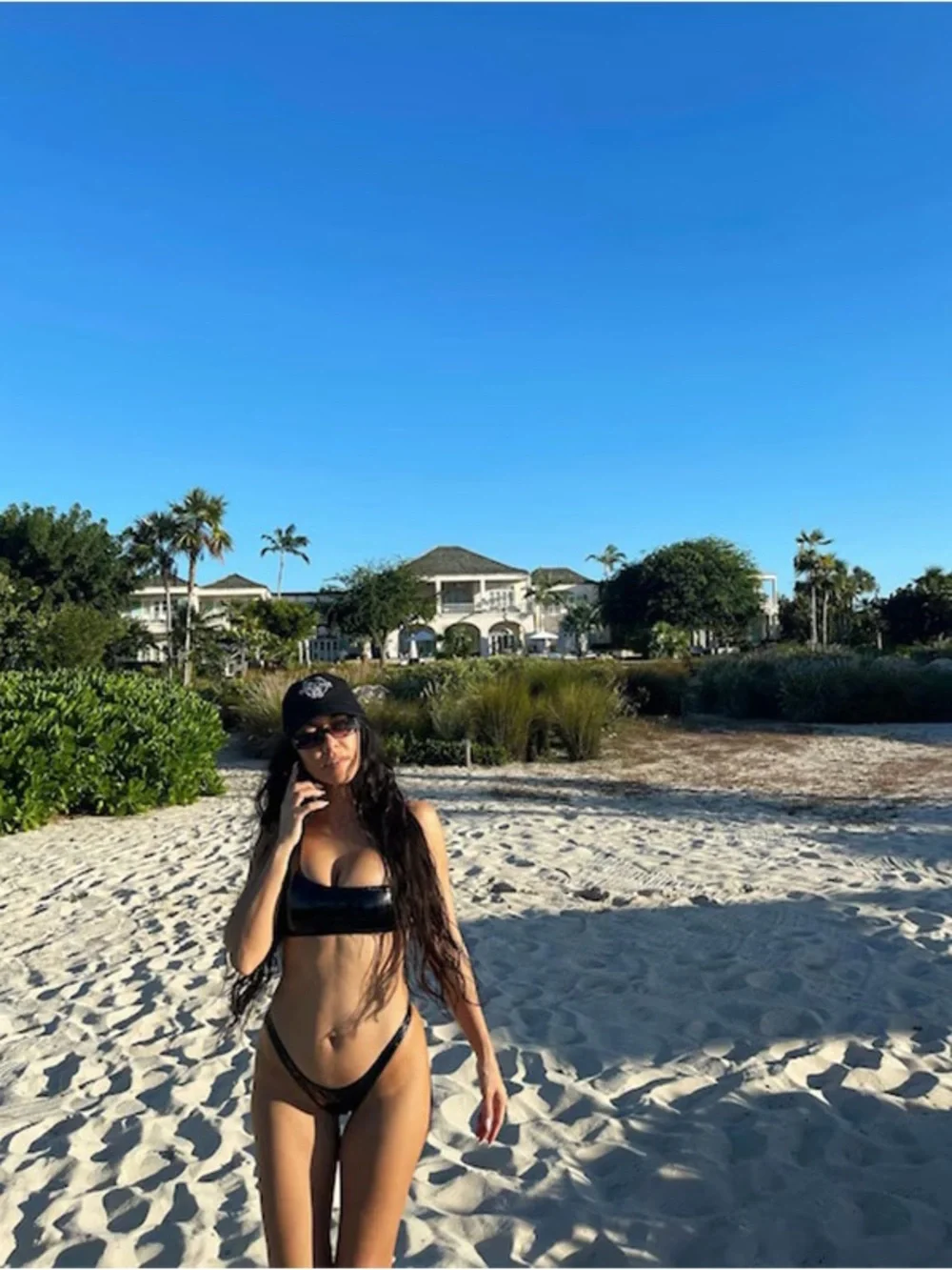 triangl swimwear Black Bikini Set with Cap